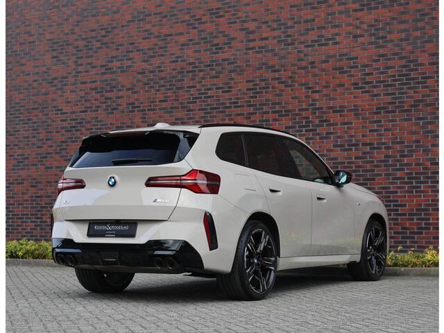 BMW X3 M50 xDrive *Direct leverbaar!*Trekhaak*Pano*IconicGlow*