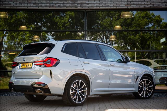 BMW X3 xDrive30e High Executive , Brooklyn Grau, M-Sportstoelen, Pano, HUD, H&K