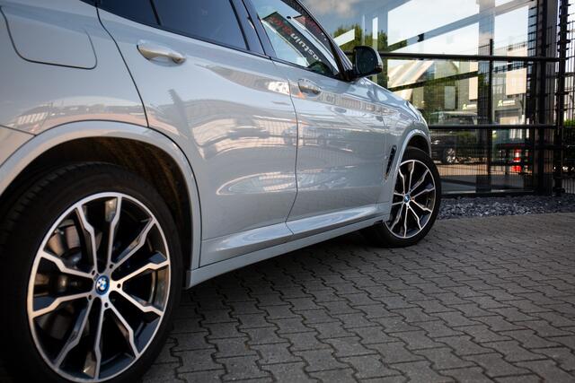 BMW X3 xDrive30e High Executive , Brooklyn Grau, M-Sportstoelen, Pano, HUD, H&K