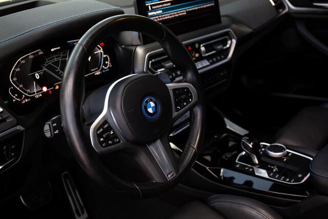 BMW X3 xDrive30e High Executive , Brooklyn Grau, M-Sportstoelen, Pano, HUD, H&K