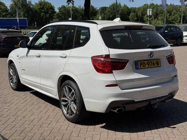 BMW X3 xDrive20d High Exe. M Sport / Trekhaak / Panoramadak / Half leder / Head-up / 19'' / Navigatie / Stoelverwarming / DAB / Cruise Control
