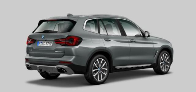 BMW X3 xDrive30e High Executive Trekhaak - Panoramadak - Elektrisch verwarmde voorstoelen - Comfort Access - Active Cruise Control - Parking/Driving Assistant - Active Protection - Head Up - Hifi - BMW Laserlight -