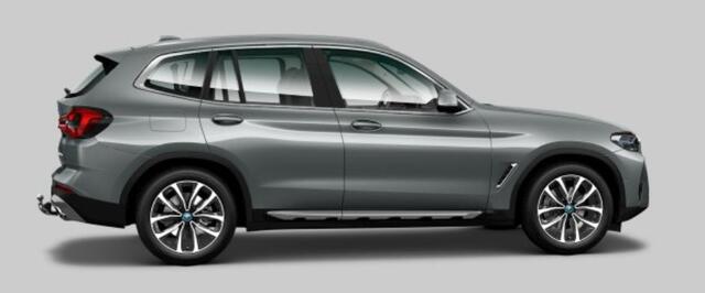 BMW X3 xDrive30e High Executive Trekhaak - Panoramadak - Elektrisch verwarmde voorstoelen - Comfort Access - Active Cruise Control - Parking/Driving Assistant - Active Protection - Head Up - Hifi - BMW Laserlight -