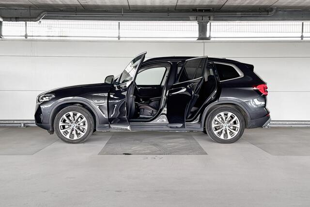BMW X3 30e High Executive X-line