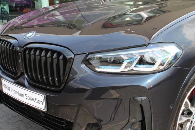 BMW X3 xDrive30e M Sport Automaat / Panoramadak / Trekhaak / Sportstoelen / Laserlight / Parking Assistant Plus / Head-Up / Comfort Access