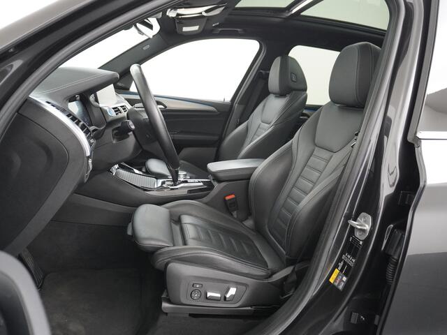 BMW X3 iX3 AUT. 286pk 80kWh Pano/Schuif-Kant-Dak Leder+elektr.SportStoel+Verwarmd M-Sport-St+ M-Aeropack 20"Lmv Apple Android Carplay WiFi Harman-Kardon-Surround LED-Adapt. Pdc Park-Assist+ High Executive Driving-Assist-Pro Connected-Pack-Pro Digital-Key Elektr.