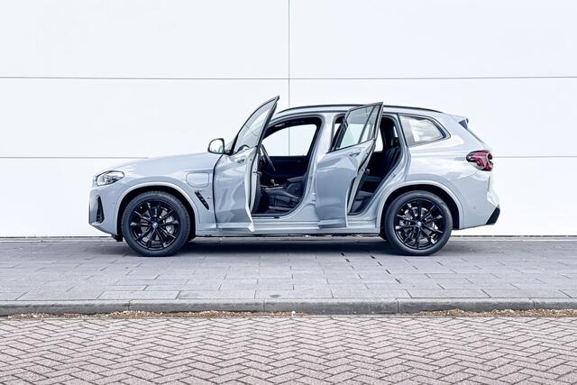 BMW X3 xDrive30e | High Executive | M-Sport | Achteruitrijcamera