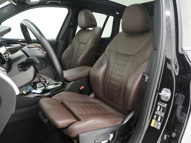 BMW X3 xDrive30e LCI High Executive | Panoramadak | Sportstoelen | Head Up | 360 | Keyless | Carplay | Trekhaak