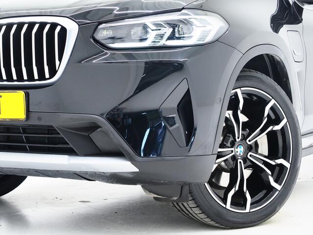 BMW X3 xDrive30e LCI High Executive | Panoramadak | Sportstoelen | Head Up | 360 | Keyless | Carplay | Trekhaak