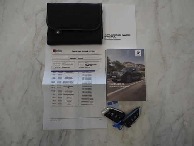 BMW X3 xDrive30e LCI High Executive | Panoramadak | Sportstoelen | Head Up | 360 | Keyless | Carplay | Trekhaak