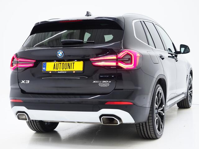 BMW X3 xDrive30e LCI High Executive | Panoramadak | Sportstoelen | Head Up | 360 | Keyless | Carplay | Trekhaak