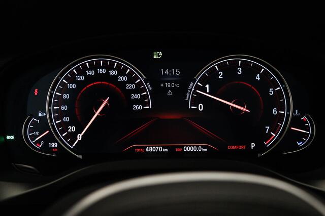 BMW X3 xDrive20i High Executive | PANORAMADAK | HEAD UP | DAB | 360 CAMERA | TREKHAAK