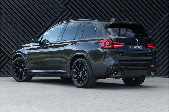 BMW X3 xDrive30e LCI M-Sport Pano Laser Memory Head Up Driving Assist Ambient