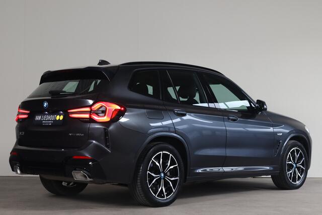 BMW X3 xDrive30e High Executive Stoel+Stuurverwarming I HUD I Leder **HEMELVAART GEOPEND VAN 11.00 T/M 16.00**