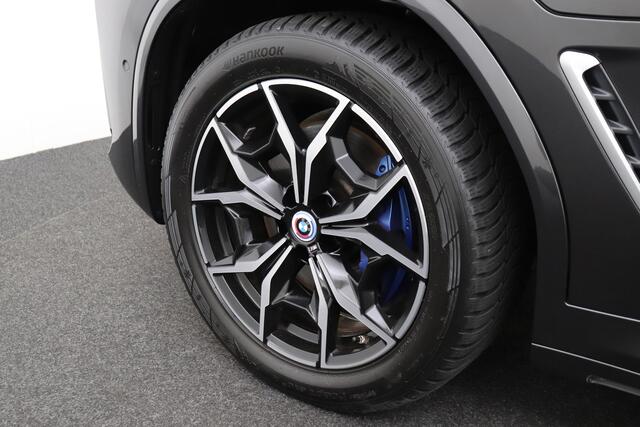 BMW X3 xDrive30e M-Sport 50 jarhe editie Pano-dak Sportstoelen Head-up Display