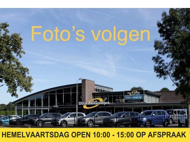 BMW X3 xDrive20i High Exe. M Sport / Panoramadak / 360Camera / Head-up / Leder / 18'' / Navigatie / Sportstoelen / Navigatie / Stoelverwarming / Cruise Control