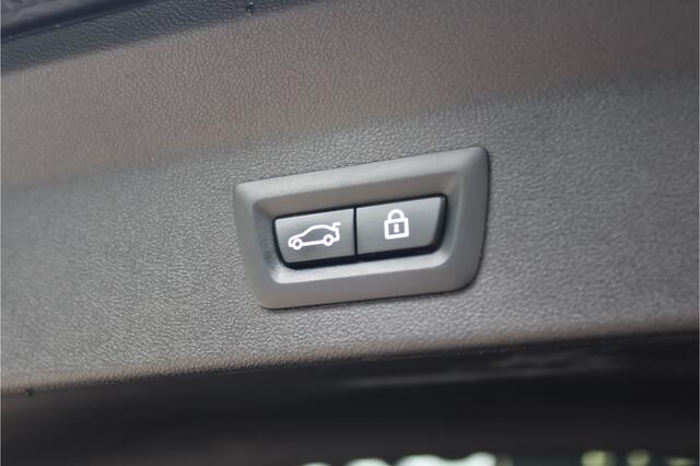 BMW X3 xDrive20i High M-Sport | Keyless | Trekhaak