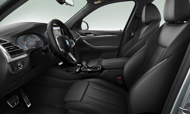 BMW X3 xDrive30e M-Sport - Pano - Trekhaak - Memoryzetels - Verwarmd Stuurwiel