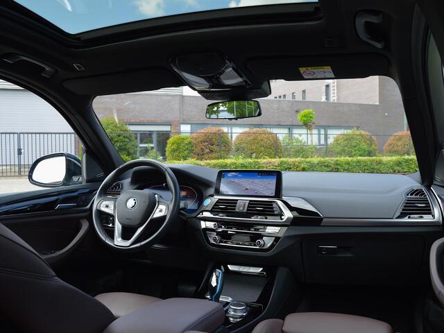 BMW X3 iX3 80 kWh High Executive + winterset