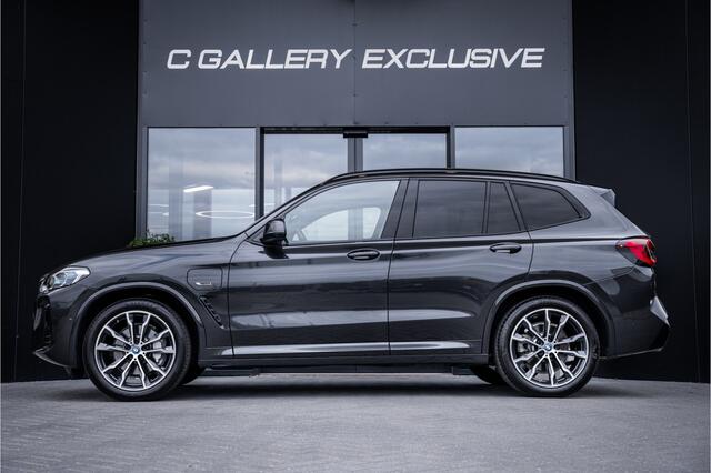 BMW X3 xDrive30e M-Sport | Panorama l Laser l 360 cam | HUD |