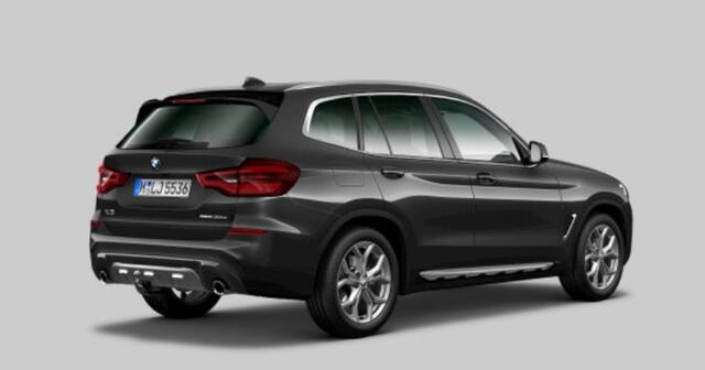 BMW X3 xDrive30e High Executive X Line - Trekhaak - Panoramadak - Parking/Driving Assistant Plus - Active Protection - Head up - Hifi - Elektrisch verstelbare/verwarmde stoelen - Getinte/Geluidswerende Ruiten -