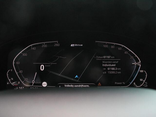 BMW X3 xDrive30e Plug in Hybride Advantage Automaat Navigatie Climate Control Adaptive Cruise Control Head up display Led Dab Parkeer sensoren V+A Stoelverwarming Camera