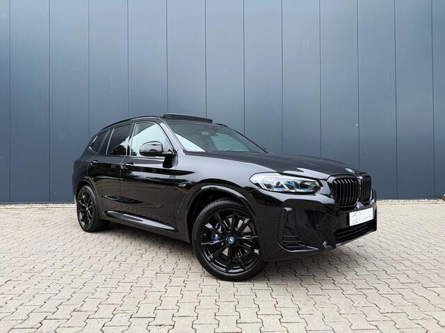 BMW X3 xDrive30e M-Sport / pano / tr.hk / Facelift