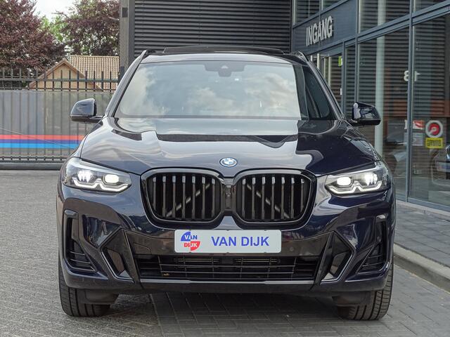 BMW X3 xDrive30e M Sportpakket Pano-Dak Extra Div.Ass. Getint Glas HiFi LED Park-plus 360 Camera Sport-Aut. 19''LM velgen