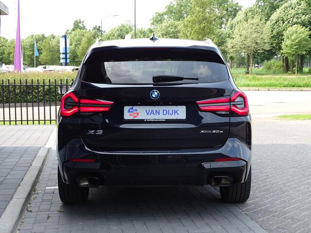 BMW X3 xDrive30e M Sportpakket Pano-Dak Extra Div.Ass. Getint Glas HiFi LED Park-plus 360 Camera Sport-Aut. 19''LM velgen