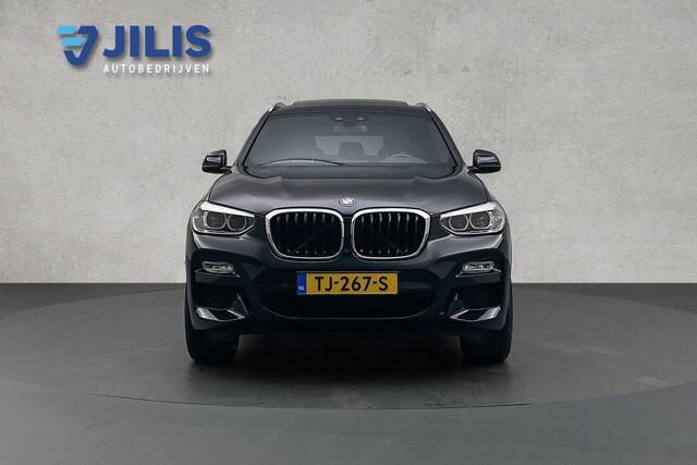 BMW X3 xDrive20i High Executive | Head-up display | Elektrisch glazen panoramadak | Lederen bekleding | LED koplampen
