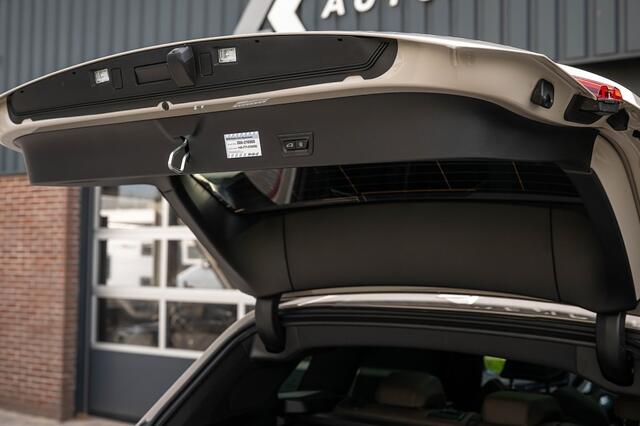 BMW X3 30e xDrive M Sport Pro | Panorama | Ventilatie | Head-Up | Iconic glow | H/K | Keyless | Trekhaak | 360° | Driving Ass. Plus | 20' Inch |