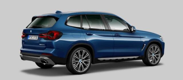 BMW X3 xDrive30e High Executive Panoramadak - Parking/Driving Assistant - Active Protection - Head up - Hifi - Ambient Air pakket - Comfort Access - Getinte/geluidswerende ruiten - Stuurwielrand verwarmd -