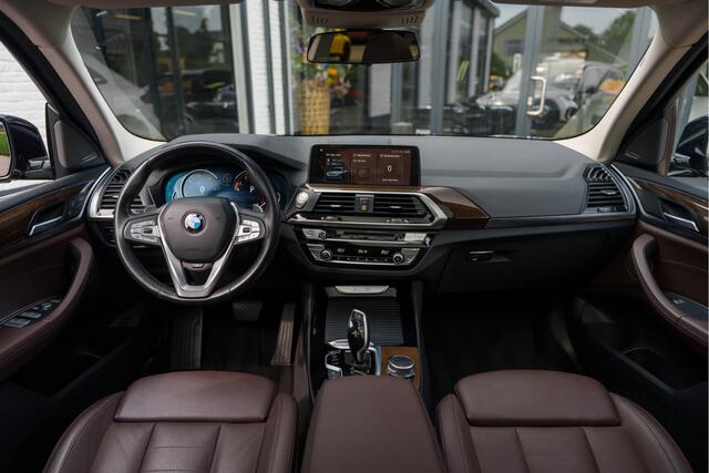 BMW X3 xDrive30i High Executive [2e PINKSTERDAG OPEN] Pano - Trekhaak - Camera