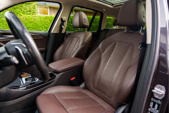 BMW X3 xDrive30i High Executive [2e PINKSTERDAG OPEN] Pano - Trekhaak - Camera