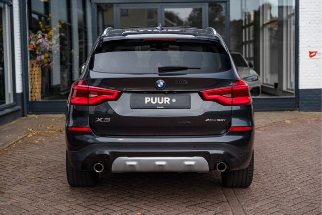 BMW X3 xDrive30i High Executive [2e PINKSTERDAG OPEN] Pano - Trekhaak - Camera