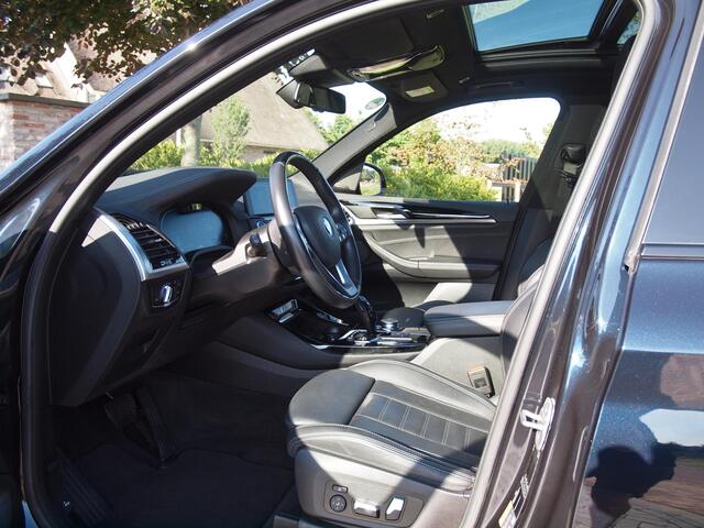 BMW X3 iX3 High Executive 80 kWh | Panoramadak | Apple Carplay | 360 Camera | Harman Kardon | Trekhaak | Cruise Control |