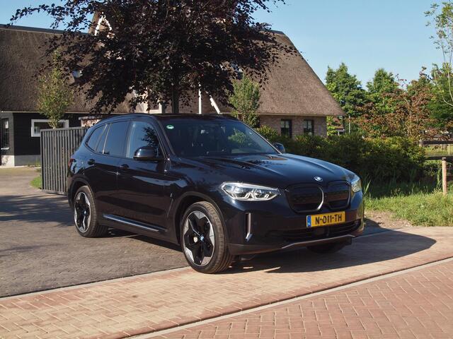 BMW X3 iX3 High Executive 80 kWh | Panoramadak | Apple Carplay | 360 Camera | Harman Kardon | Trekhaak | Cruise Control |