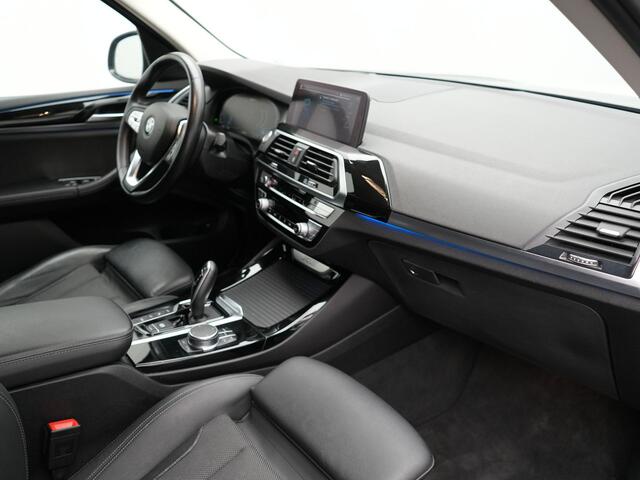 BMW X3 xDrive30e xLine Plug in Hybrid 293pk | PHEV | Adaptive Cruise | Head-up Display | 360 Camera | Carplay | Adaptive LED | Keyless |