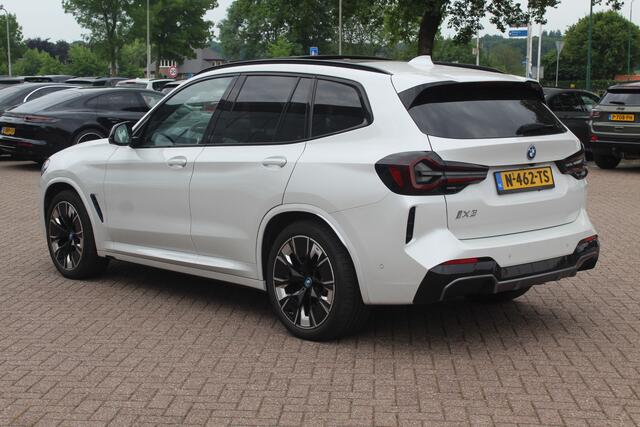 BMW X3 iX3 High Executive 80 kWh / Panoramadak / 360Camera / Head-up / 20'' / Leder / Harman Kardon / Sfeerverlichting / Dodehoek / DAB / Stoelverwarming / ACC