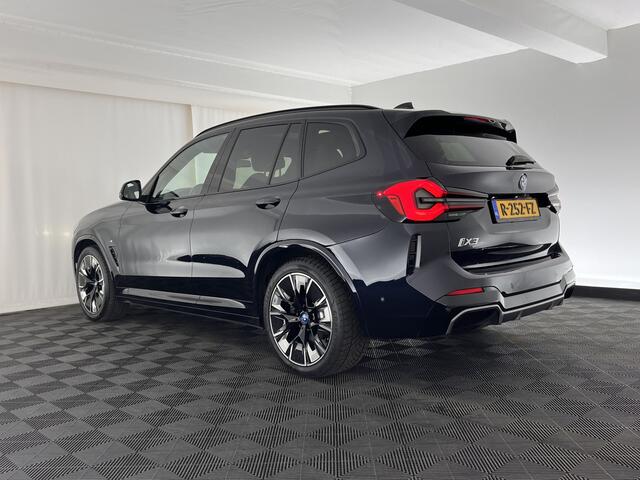 BMW X3 iX3 High Executive Shadow-line-Plus-Pack 80 kWh [ 3-Fase ] (INCL-BTW) *PANO | LUXURY-LEATHER | FULL-LED | MEMORY-PACK | HEAD-UP | ADAPTIVE-CRUISE | TOPVIEW | HARMAN/KARDON-AUDIO | BLIND-SPOT | SPORT-SEATS | DAB+ | CARPLAY | KEYLESS | 20''ALU*