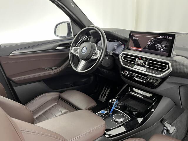 BMW X3 iX3 High Executive Shadow-line-Plus-Pack 80 kWh [ 3-Fase ] (INCL-BTW) *PANO | LUXURY-LEATHER | FULL-LED | MEMORY-PACK | HEAD-UP | ADAPTIVE-CRUISE | TOPVIEW | HARMAN/KARDON-AUDIO | BLIND-SPOT | SPORT-SEATS | DAB+ | CARPLAY | KEYLESS | 20''ALU*