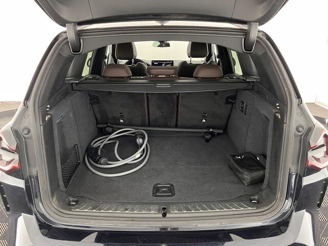 BMW X3 iX3 High Executive Shadow-line-Plus-Pack 80 kWh [ 3-Fase ] (INCL-BTW) *PANO | LUXURY-LEATHER | FULL-LED | MEMORY-PACK | HEAD-UP | ADAPTIVE-CRUISE | TOPVIEW | HARMAN/KARDON-AUDIO | BLIND-SPOT | SPORT-SEATS | DAB+ | CARPLAY | KEYLESS | 20''ALU*