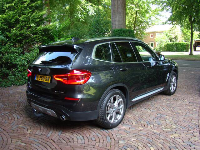 BMW X3 xDrive30i High Executive