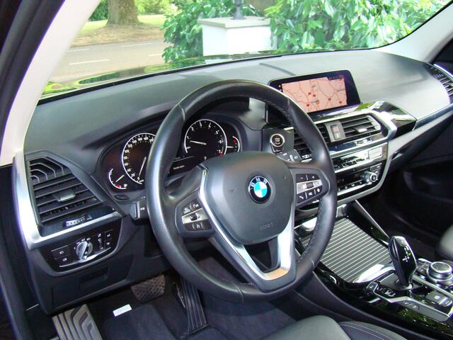 BMW X3 xDrive30i High Executive
