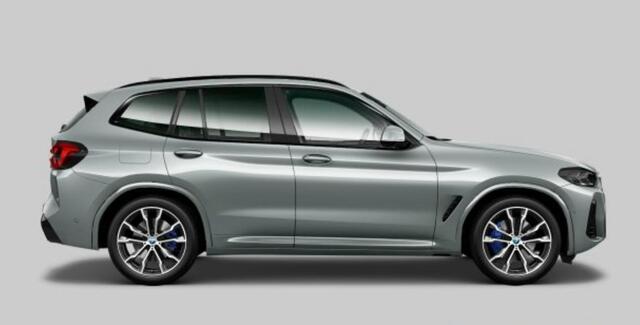 BMW X3 xDrive30e High Executive M Sport - Panoramadak - Sportstoelen - Active Cruise Control - Parking/Driving Assistant - Head up - Harman Kardon - Ambiance verlichting - Elektrisch verwarmde voorstoelen -