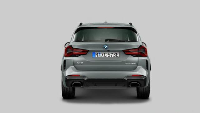 BMW X3 xDrive30e High Executive M Sport - Panoramadak - Sportstoelen - Active Cruise Control - Parking/Driving Assistant - Head up - Harman Kardon - Ambiance verlichting - Elektrisch verwarmde voorstoelen -