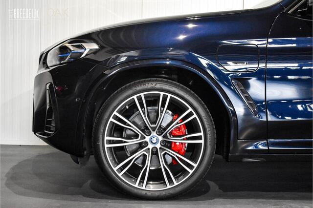 BMW X3 xDrive30e | M-Sport | Live Cockpit | Panorama | Leder | Memory | Trekhaak | Head-Up | Camera | 21"LM | Carbon Zwart