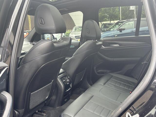 BMW X3 xDrive30e M SPORT | LASER LED | PANORAMADAK | HEAD UP | 360 CAMERA | ELECTRISCHE STOELEN | STOEL EN STUUR VERWARMING | DODE HOEK | DEALER ONDERHOUDEN