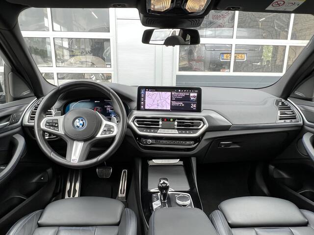 BMW X3 xDrive30e High Executive | M-sport | Navigatie/Android/Apple Carplay | LM Velgen 20" | Elektrisch Panoramadak | Adaptive Cruise Control |