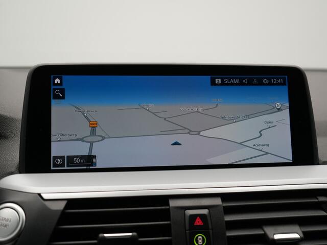 BMW X3 xDrive30e Sportline Plug in Hybrid | PHEV | Trekhaak af Fabriek | Camera | Lederen Sportstoelen Memory | 20"L.M | Apple Carplay | Stuurverwaming | Sfeerverlichting | Navi Prof |